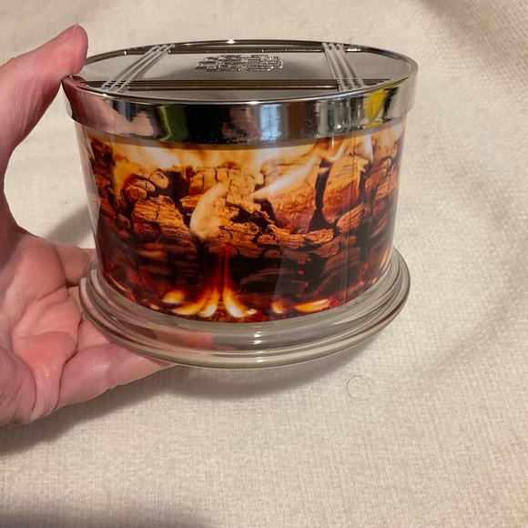 Homeworx Candle by Harry Slatkin 4 Wick Scented Crackling Fireside - Picture 3 of 12